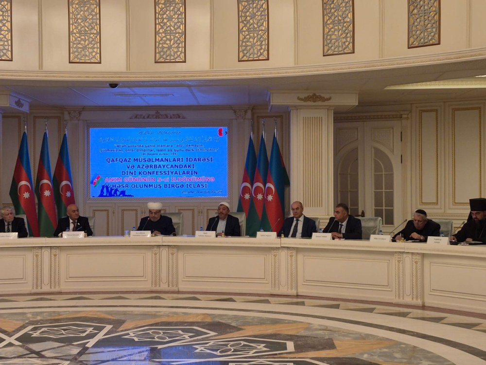 Allahşükür Paşazadə: "Dövlətimizin tarixinin möhtəşəm ildönümü ərəfəsindəyik"